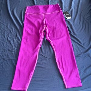 NWT Superfit Hero Earth Fit 7/8 Leggings - Size L